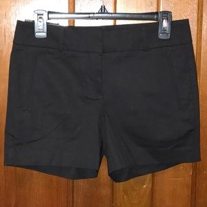 Ann Taylor Petite Devin Fit Black Shorts Size 2P